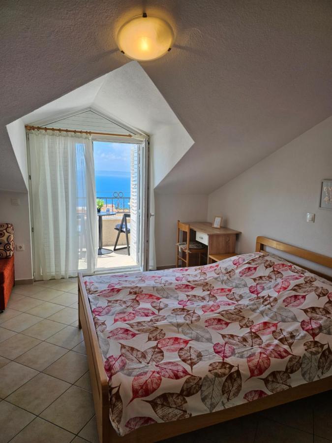 Apartments Adriatika Makarska Ngoại thất bức ảnh