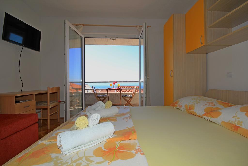 Apartments Adriatika Makarska Ngoại thất bức ảnh