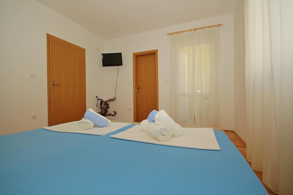 Apartments Adriatika Makarska Ngoại thất bức ảnh