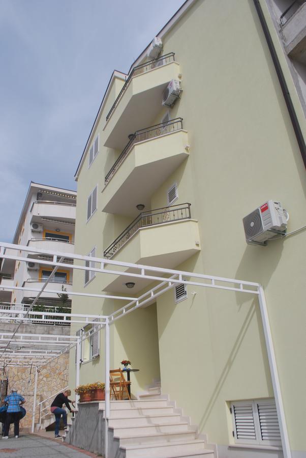 Apartments Adriatika Makarska Ngoại thất bức ảnh